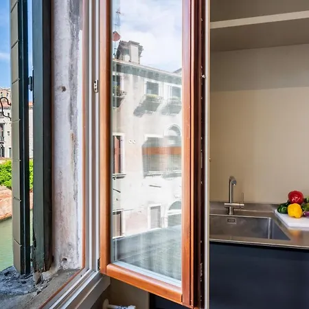 Palazzo Borgoloco Apartmán Benátky